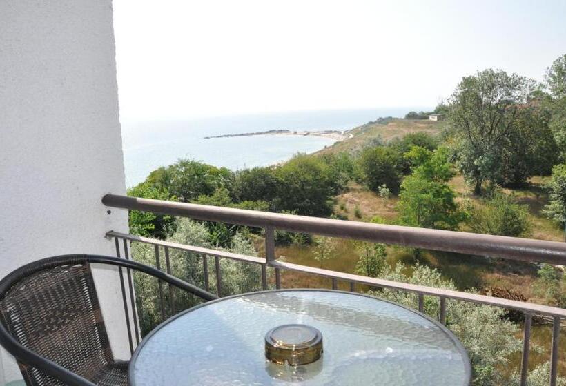 带1间卧室的公寓侧面带海景, Cosmos