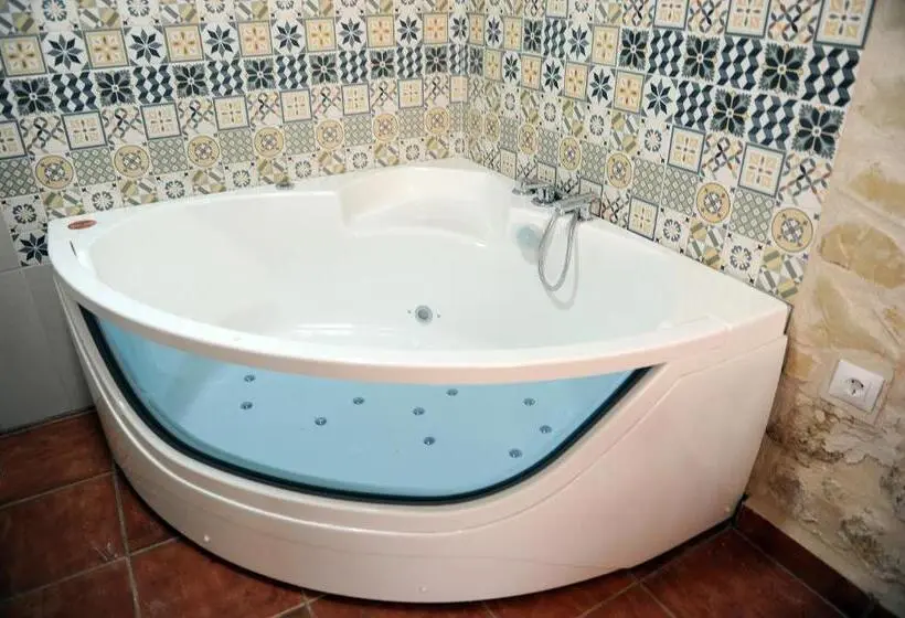 ハイドロマッサージバス付きスイート, Rural El Labrador