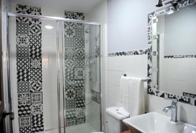 غرفة قياسية, Rural El Labrador