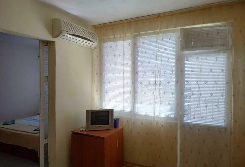 سوییت, Rooms Via Maris