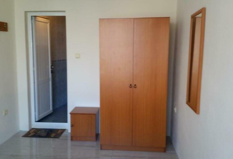 Люкс, Rooms Via Maris