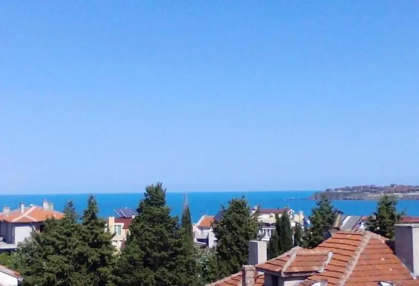 اتاق استاندارد با بالکن و چشم‌انداز دریا, Rooms Via Maris