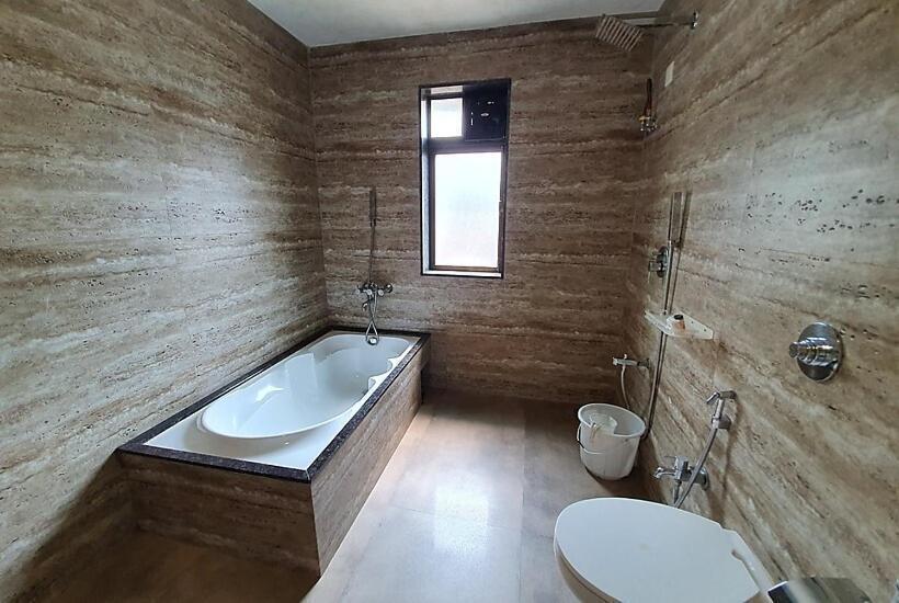 디럭스 룸, Montana