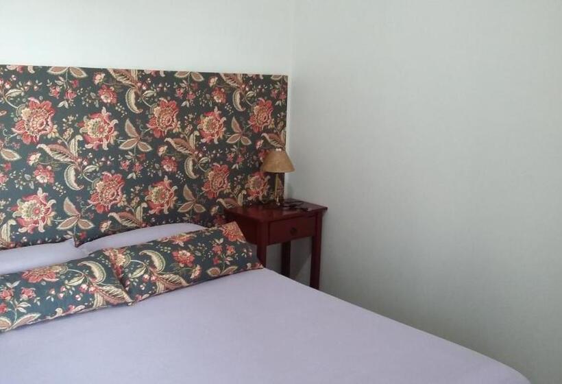 سوییت سوپریور, Pousada Casa Amarela