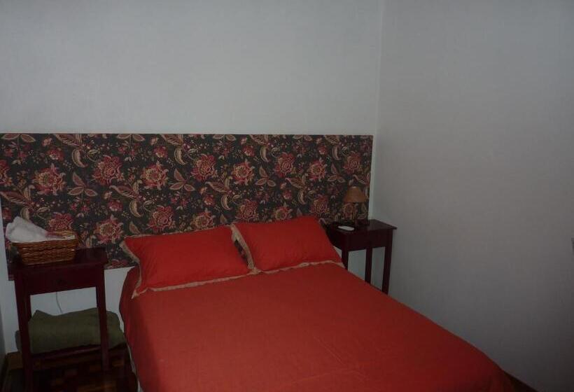 سوییت سوپریور, Pousada Casa Amarela