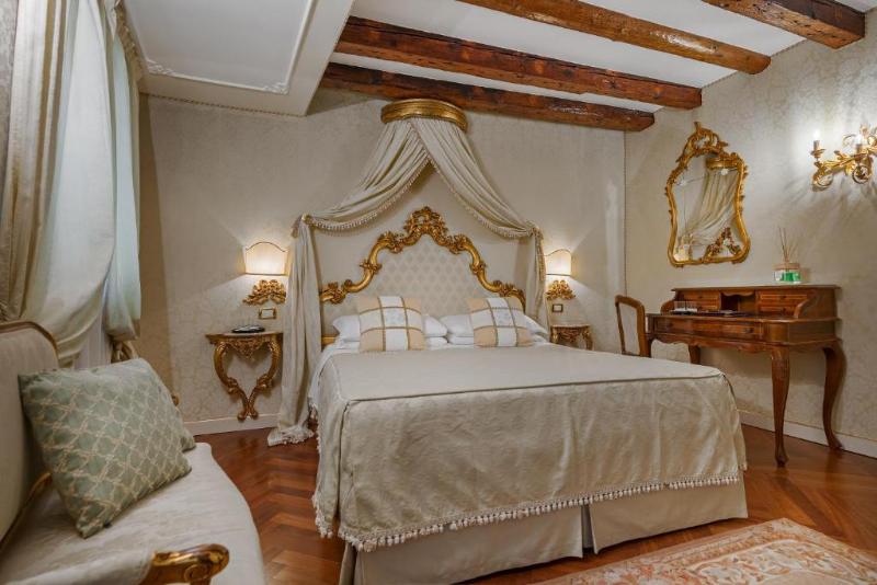 اتاق لوکس, Antico Doge   A Member Of Elizabeth Hotel Group