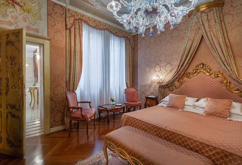 اتاق لوکس, Antico Doge   A Member Of Elizabeth Hotel Group