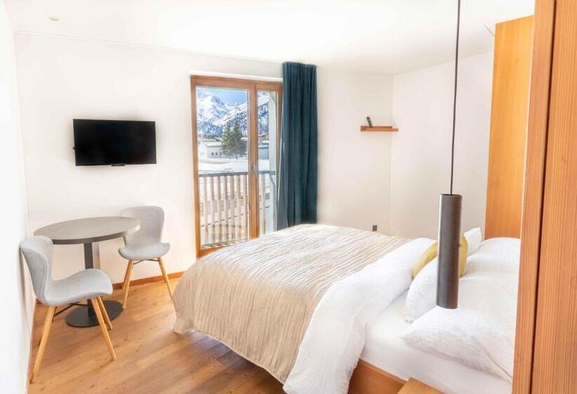 غرفة قياسية, B & B Longhin