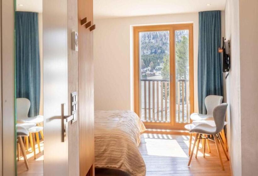 غرفة قياسية, B & B Longhin