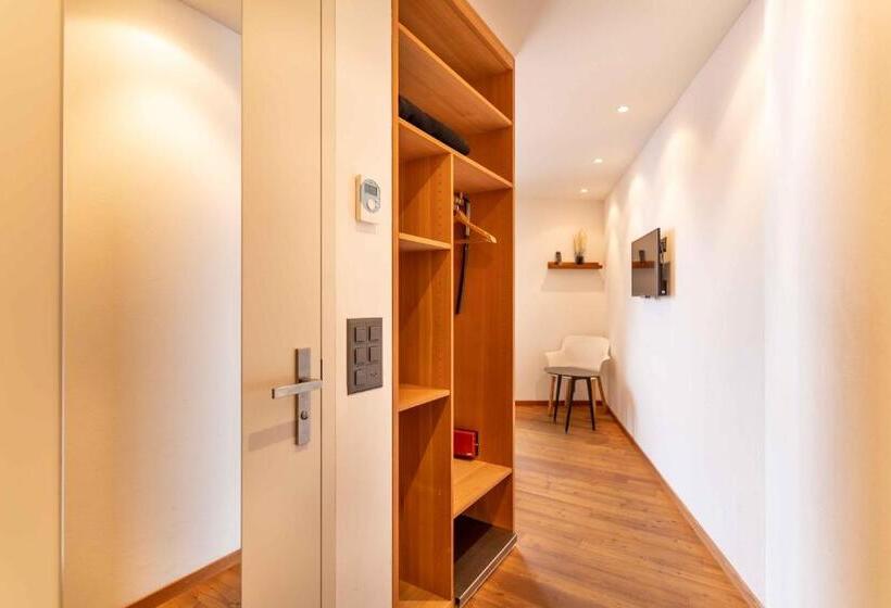 Номер Стандарт Индивидуальный, B & B Longhin