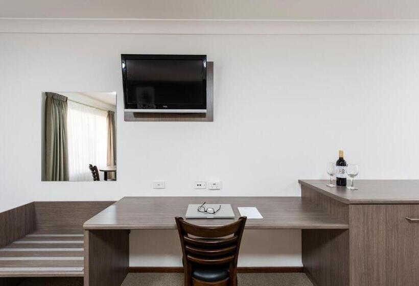 اتاق لوکس, Best Western Plus Ambassador Orange