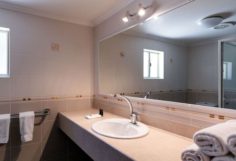 اتاق لوکس, Best Western Plus Ambassador Orange