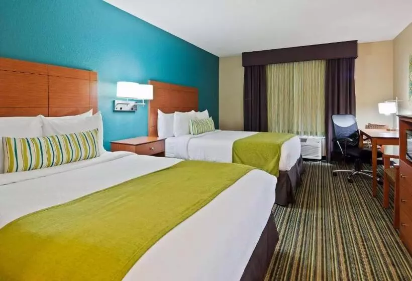 スタンダードルーム, Best Western Plus Menomonie Inn & Suites
