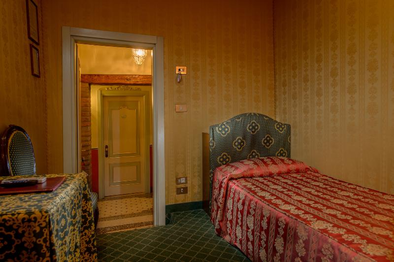Standard Single Room, Centauro