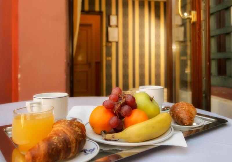 Superior Room with Terrace, Centauro