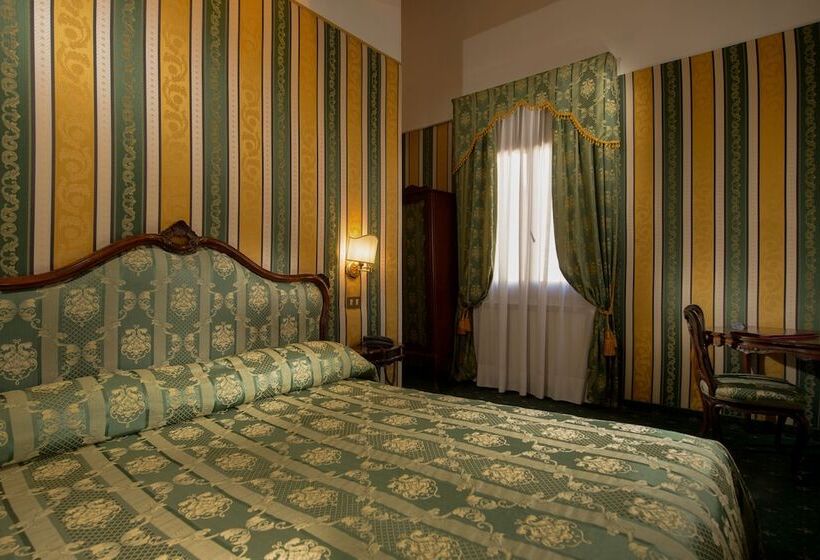 اتاق سوپریور چهار تخته, Centauro