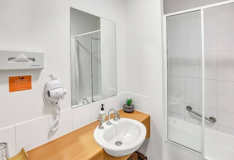 חדר סטנדרט, Coral Tree Inn