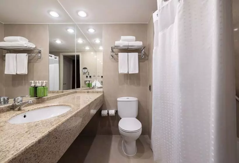 ２ダブルベッドのスタンダードルーム, Holiday Inn Express Santiago Las Condes, An Ihg