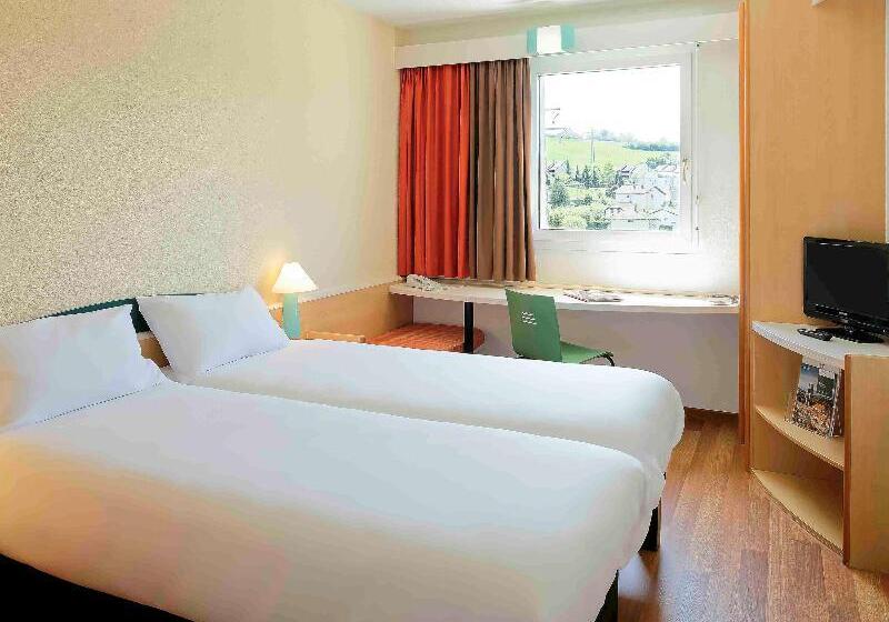 Quarto Estandar, Ibis Fribourg