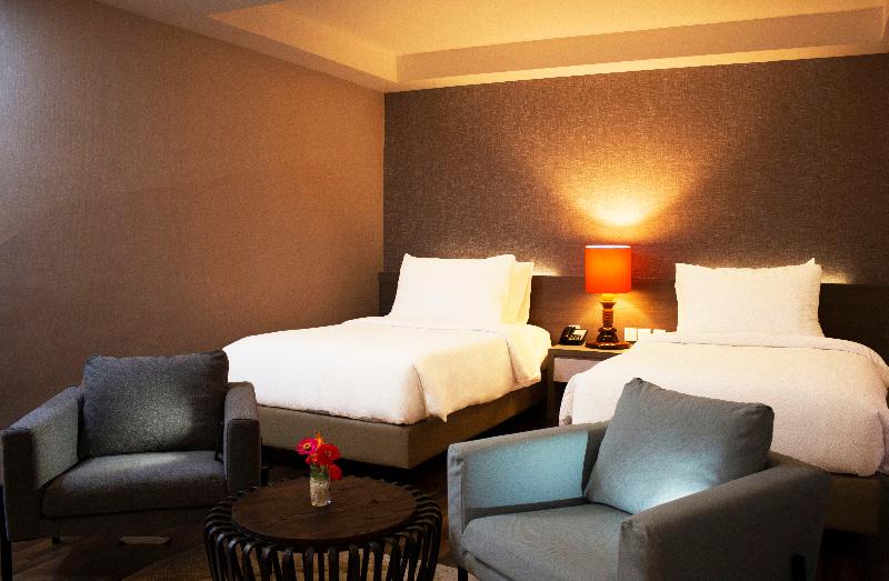 Quarto Estandar, Ibis Fribourg