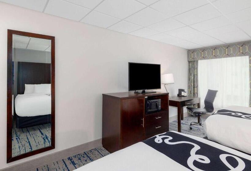 Номер Стандарт, La Quinta Inn By Wyndham Lynnwood