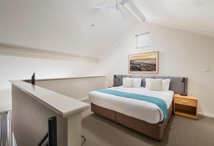 침실 3개 아파트, Quest Bunbury