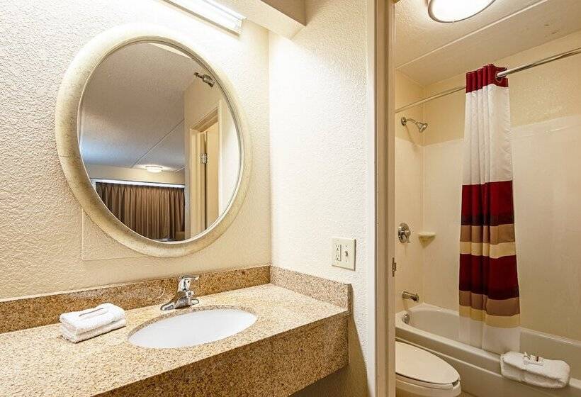 ２ダブルベッドのスタンダードルーム, Red Roof Inn Johnson City