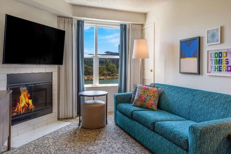 スイート, Sonesta Es Suites San Francisco Airport Oyster Point Waterfront