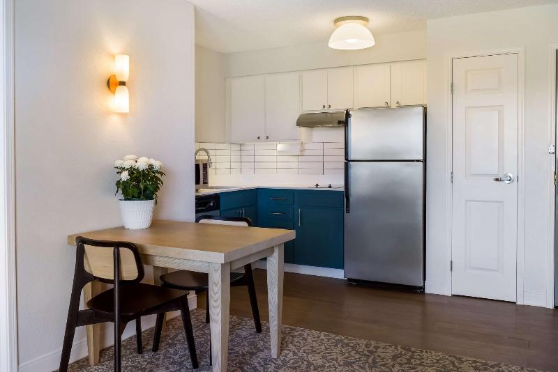 スイート, Sonesta Es Suites San Francisco Airport Oyster Point Waterfront