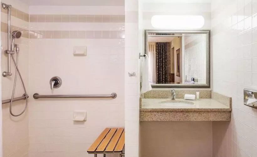 身障者適用スイートルーム, Staybridge Suites San Antonio Airport, An Ihg