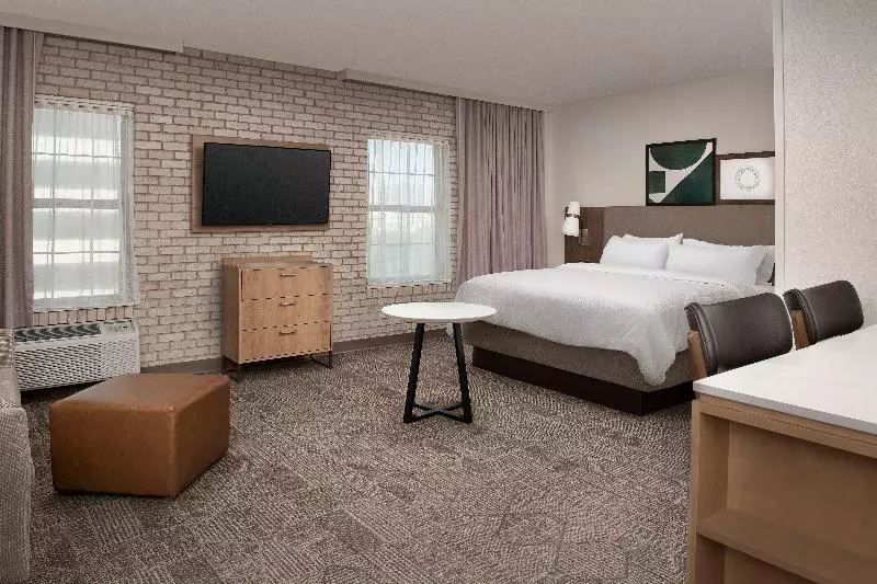 キングサイドベッドのスタンダードワンルーム, Staybridge Suites San Antonio Airport, An Ihg