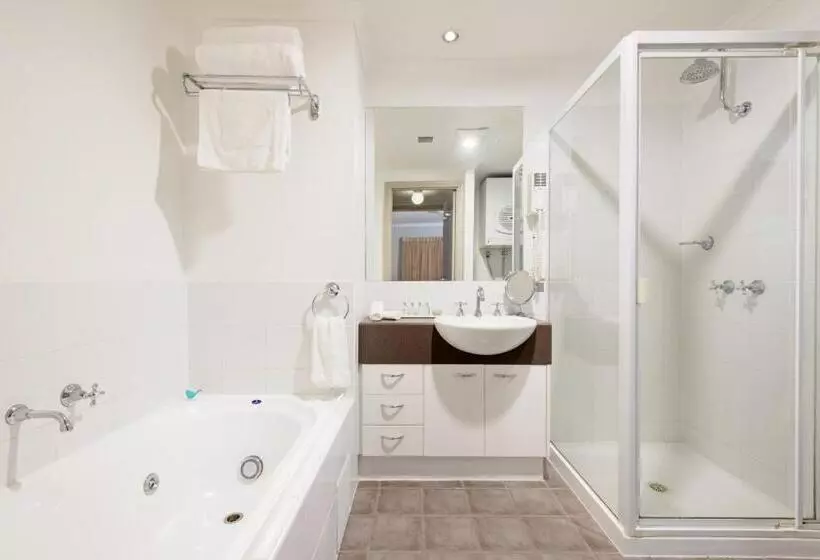２ベッドルームのエクゼクティブアパートメント, Ringwood Royale