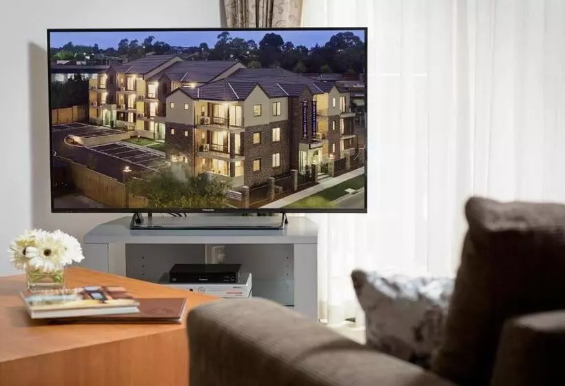 ２ベッドルームのエクゼクティブアパートメント, Ringwood Royale