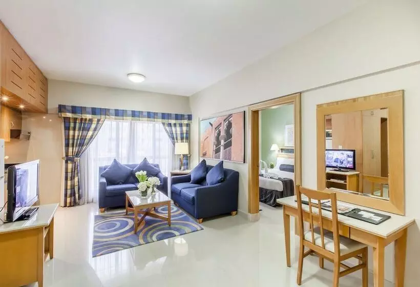 1 Bedroom Apartment