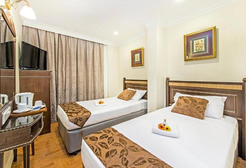 חדר סטנדרט, 81 Chinatown