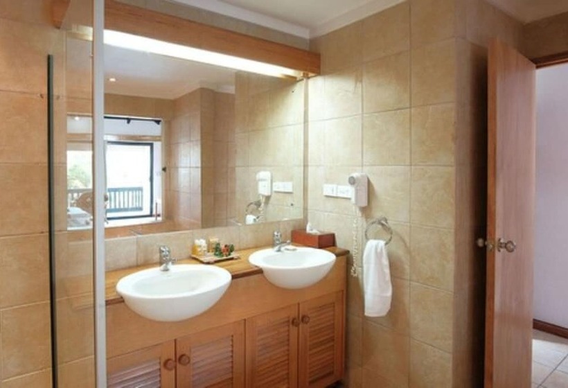 스탠다드 룸 수중안마기 바다 전망, Anchorage Beach Resort