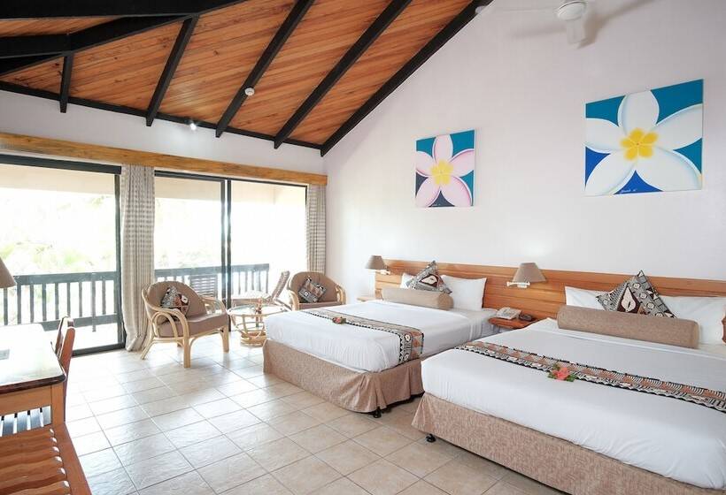 غرفة قياسية مزوَّدة بجاكوزي مطلة على البحر, Anchorage Beach Resort