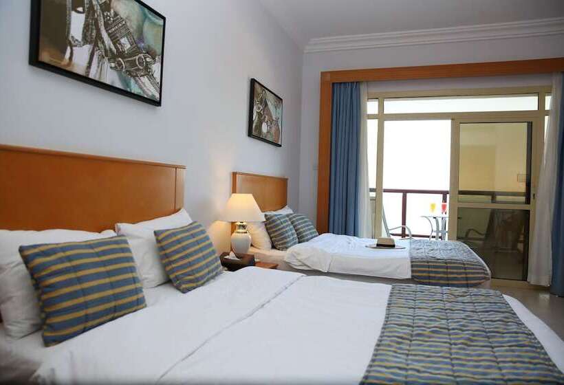 اتاق لوکس با چشمانداز دریا, Atana Khasab