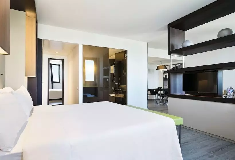 ジュニアスイート, Barcelona Condal Mar Affiliated By Meliá