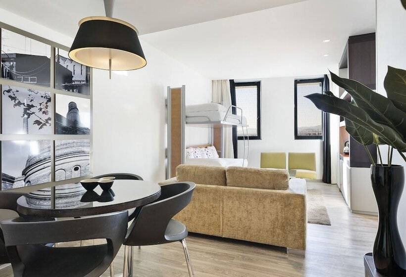 اتاق خانوادگی, Barcelona Condal Mar Affiliated By Meliá