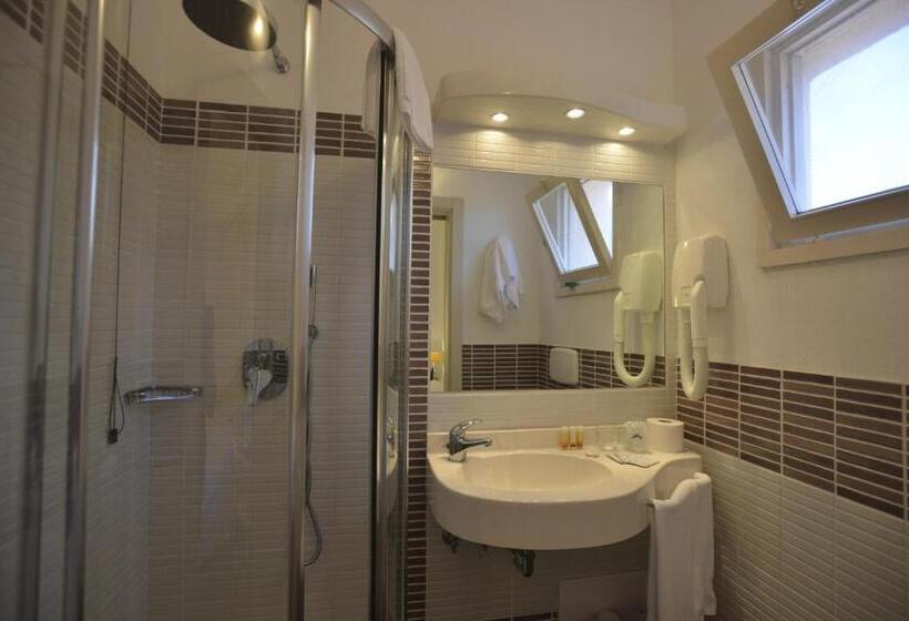 スタンダードルーム, Unahotels Club Hotel Ancora