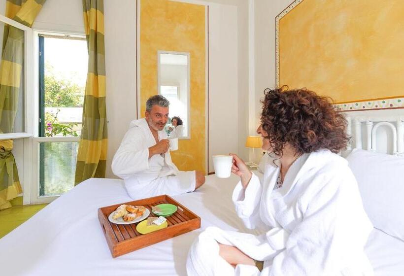 スタンダードルーム, Unahotels Club Hotel Ancora