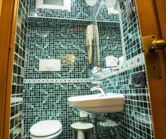 古典房间, Fiorella Milano