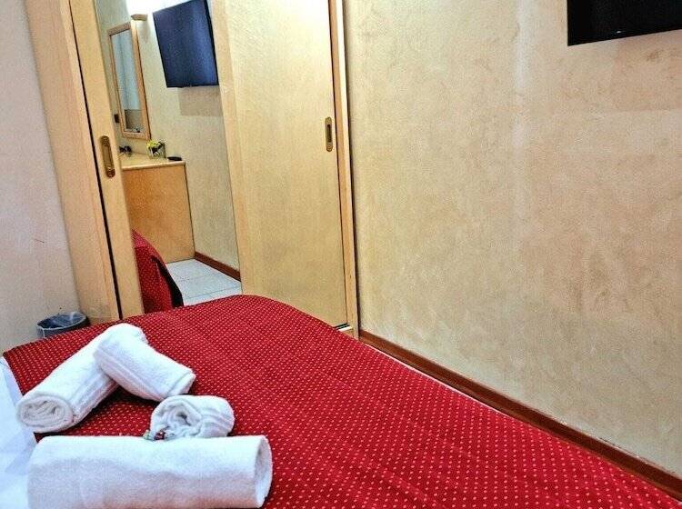 古典房间, Fiorella Milano