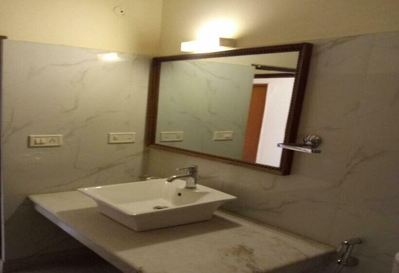 スタンダードルーム, Heritage Inn