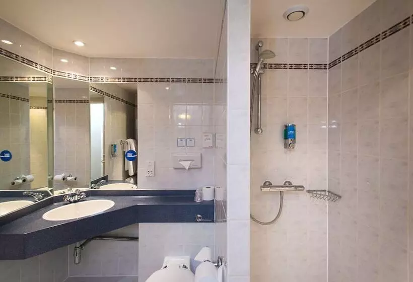 اتاق استاندارد, Holiday Inn Express Leeds City Centre, An Ihg