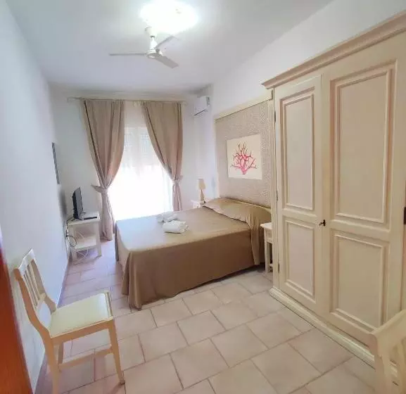 スタンダード４人部屋, A.i.r. Hotel Gabbiano