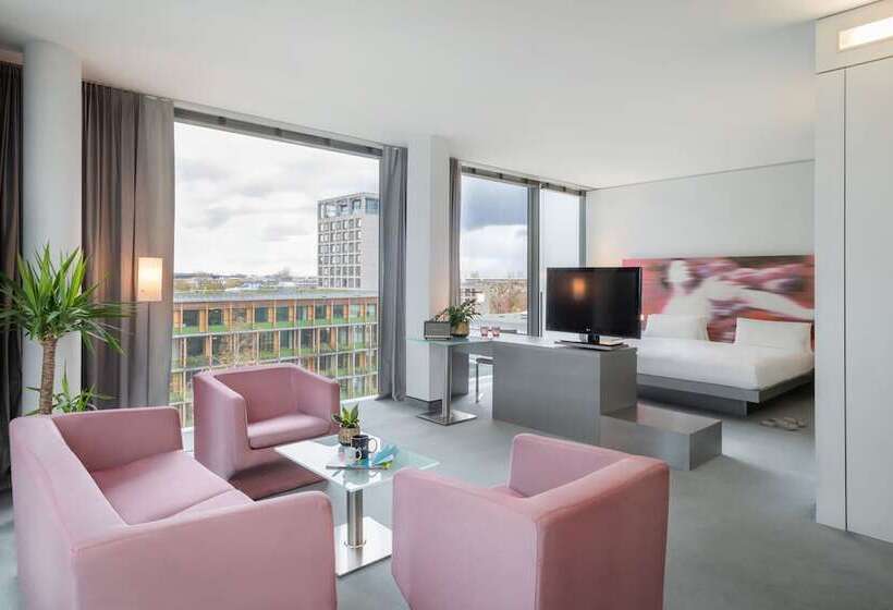 Люкс, Innside By Meliá München Parkstadt Schwabing