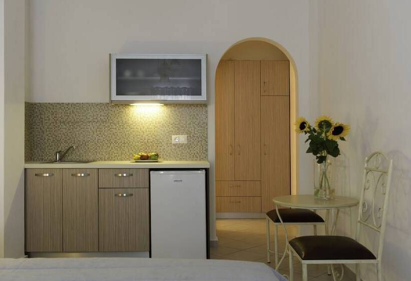 חדר סטנדרט, Makris Beach