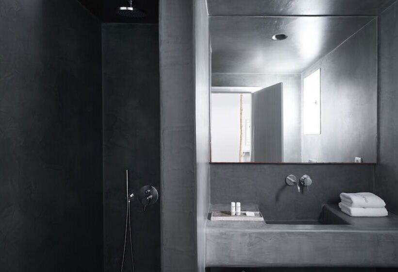 חדר דלוקס, Makris Beach